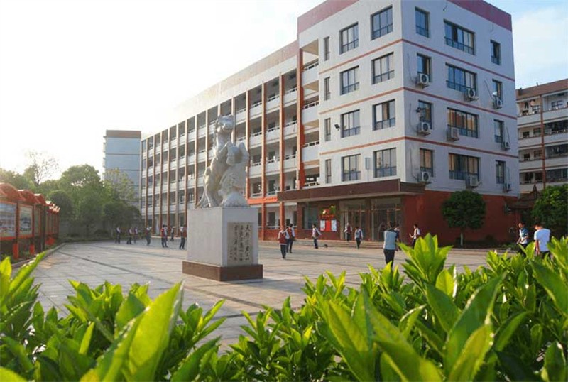 教学楼外观_2